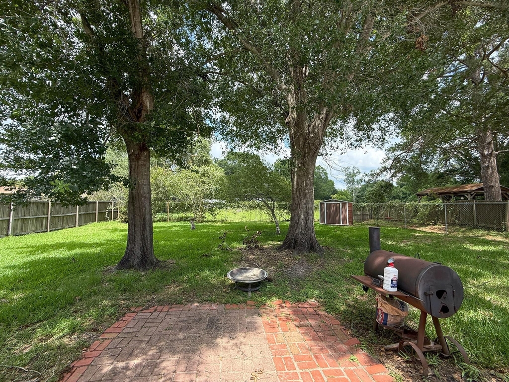 515 Elm Street - Photo 18
