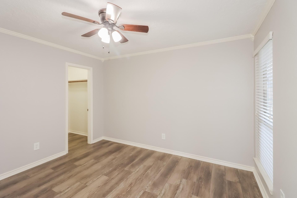 5939 Ollia Circle - Photo 11