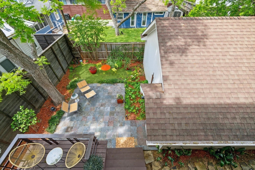 315 W 15th Street - Photo 5