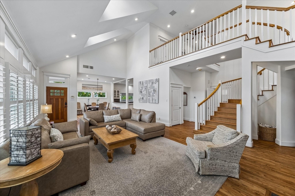 315 W 15th Street - Photo 30