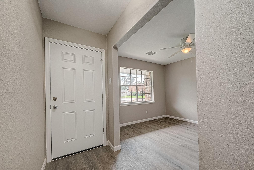 8619 Valley Meadow Drive - Photo 7
