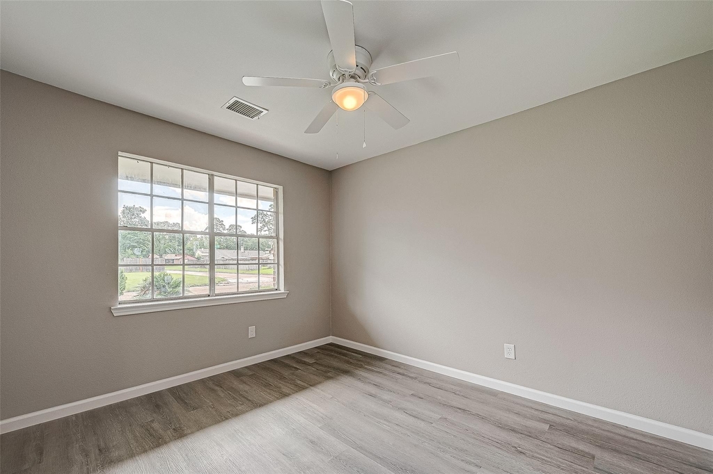 8619 Valley Meadow Drive - Photo 9