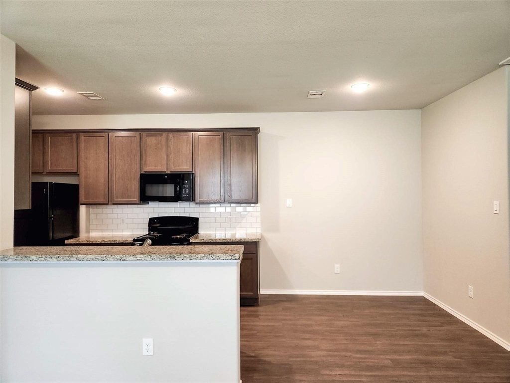26471 Joy Village Drive - Photo 3