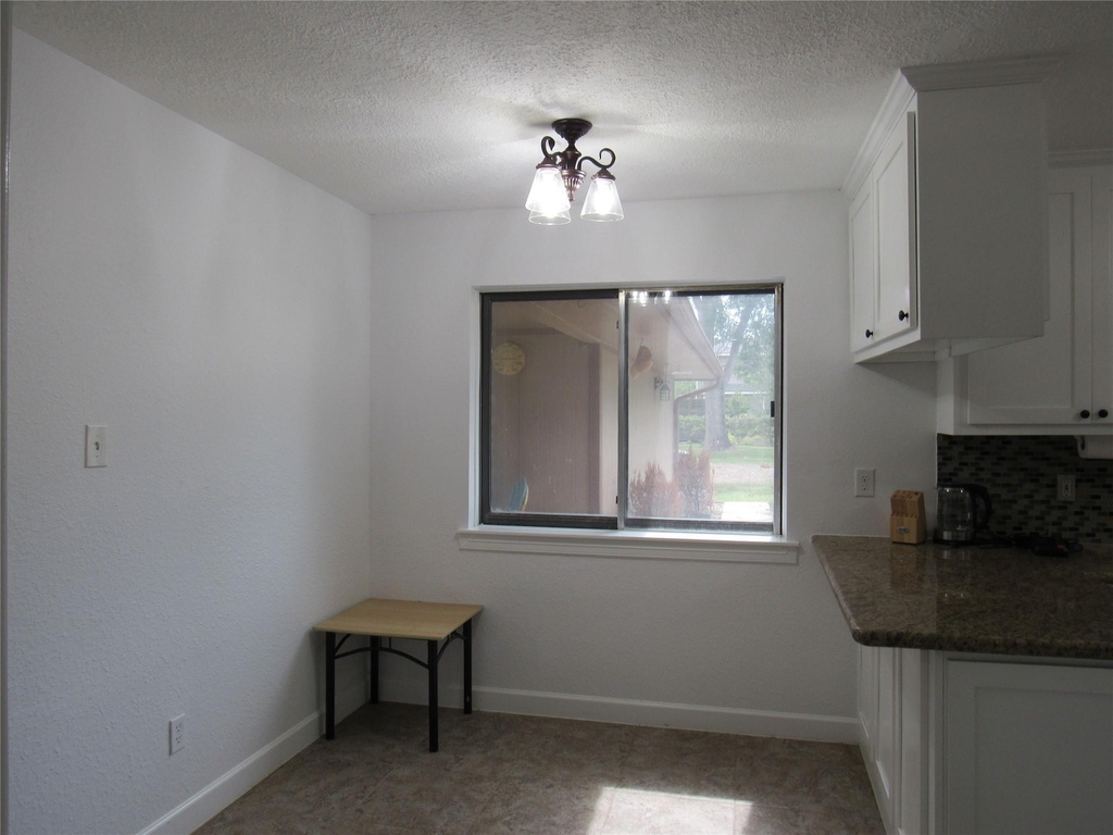 3220 Clayhead - Photo 4