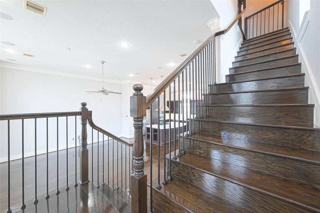 1739 Oakdale Street - Photo 26