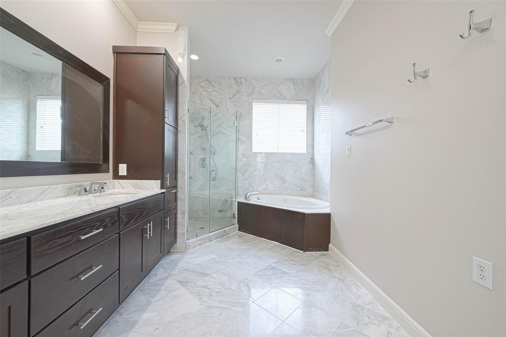 1739 Oakdale Street - Photo 33