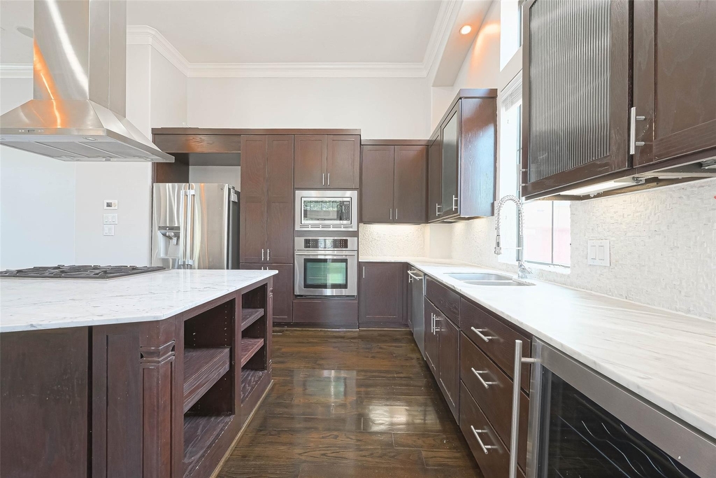 1739 Oakdale Street - Photo 20