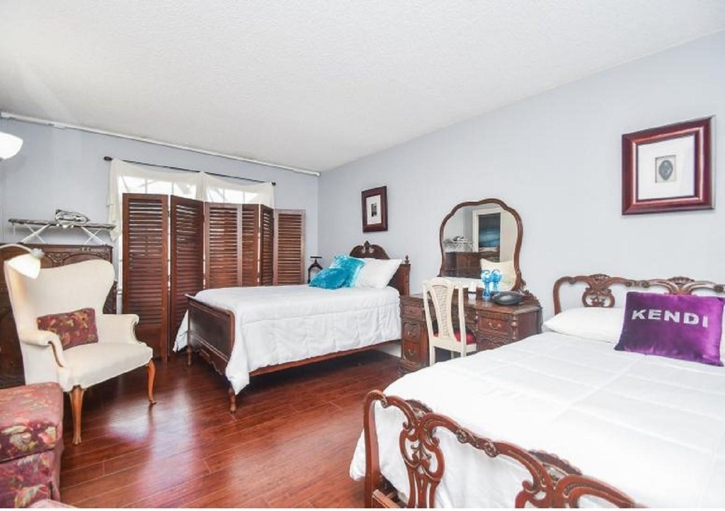 2700 Bellefontaine Street - Photo 1