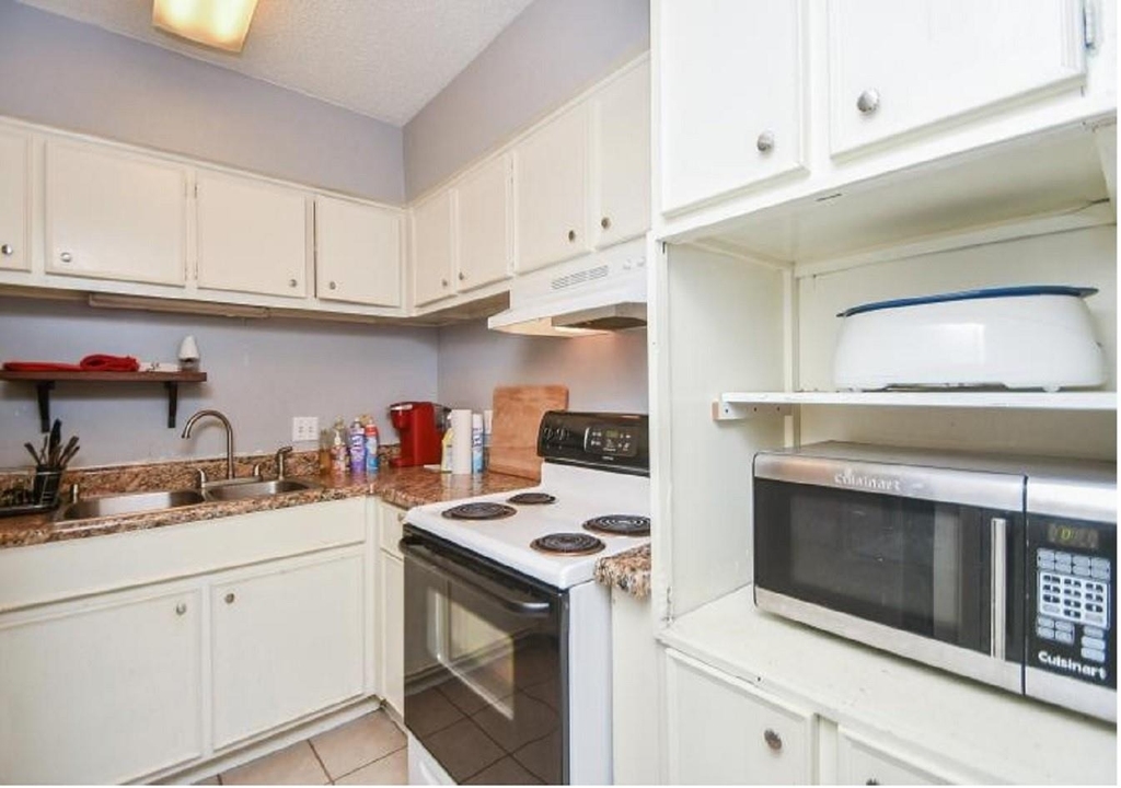 2700 Bellefontaine Street - Photo 5