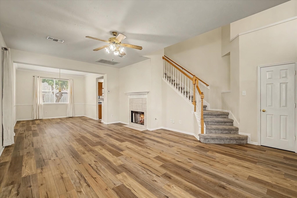 10840 Sycamore Drive N - Photo 7