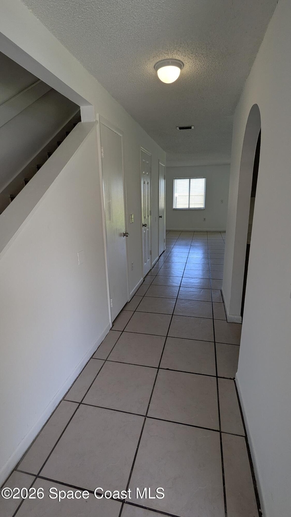 174 San Juan Circle - Photo 2