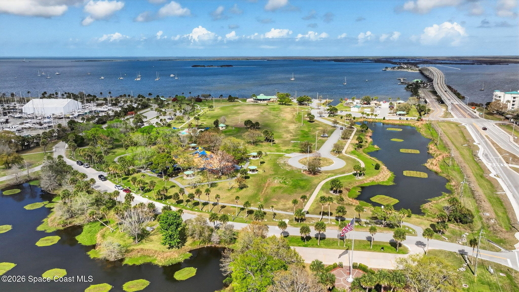 7 Indian River Avenue - Photo 12