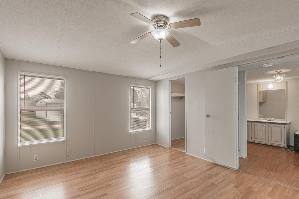 1345 Fm 405 Road - Photo 11