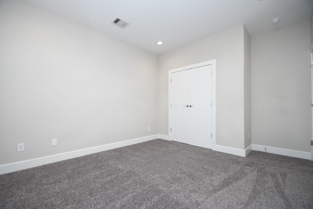 5904 Gardendale Drive - Photo 26