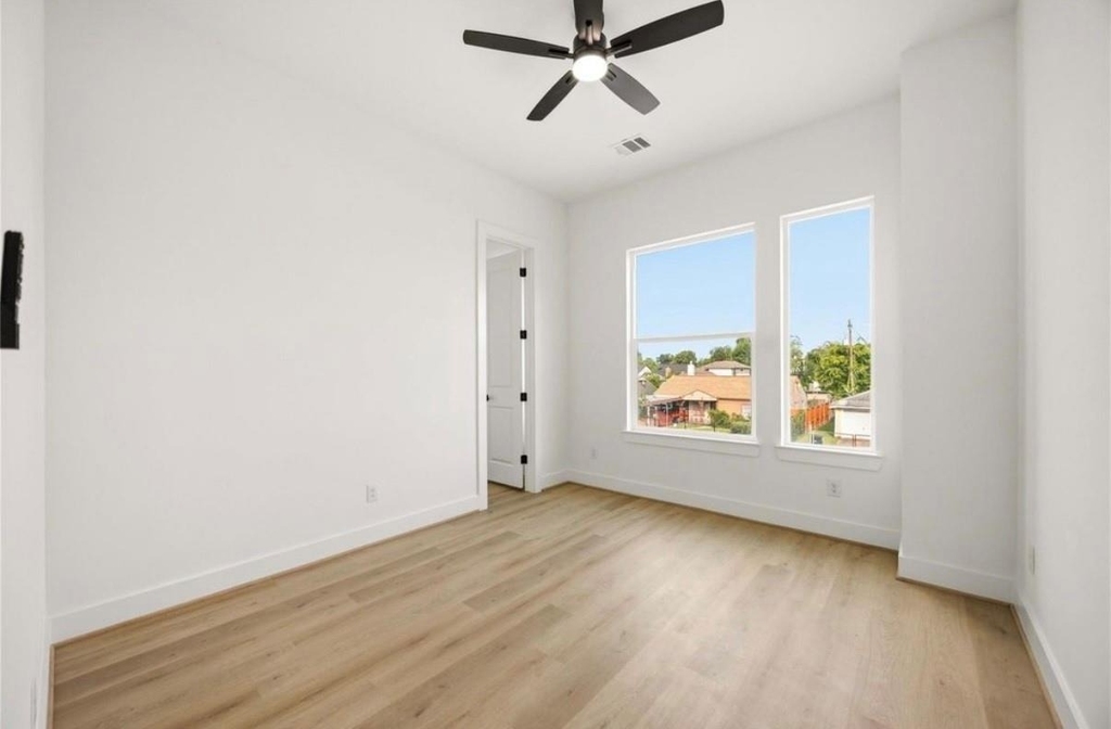 7130 Saint Augustine Street - Photo 15