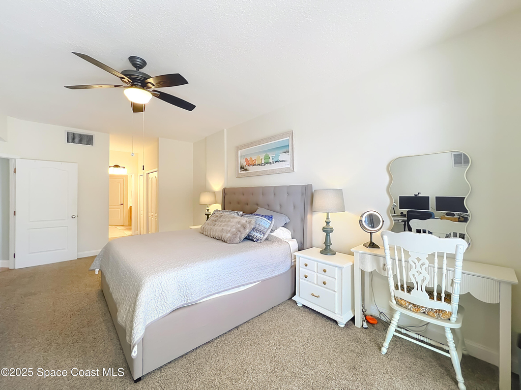 601 N Miramar Avenue - Photo 11