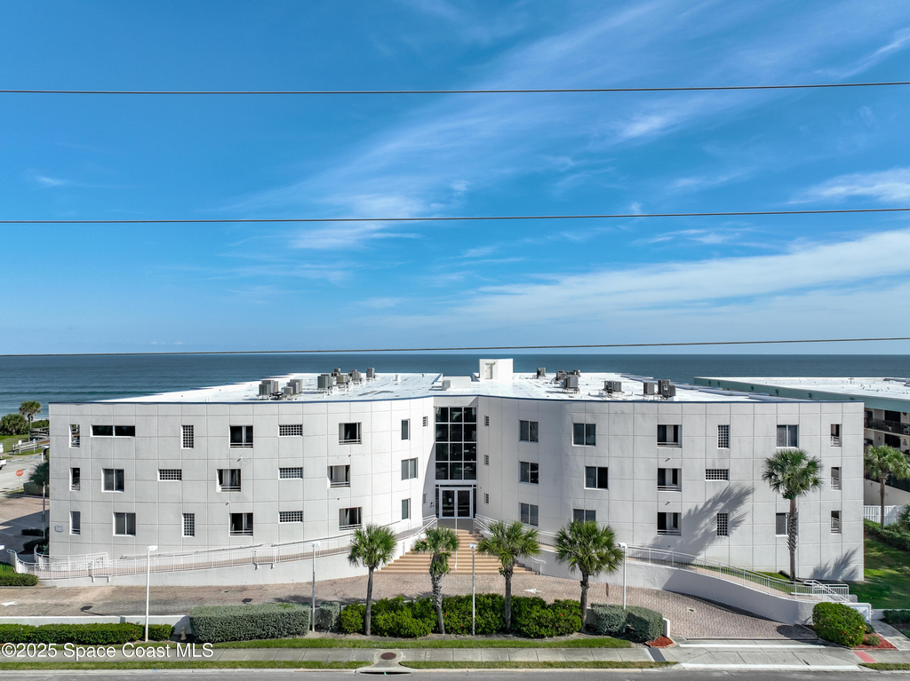 601 N Miramar Avenue - Photo 38