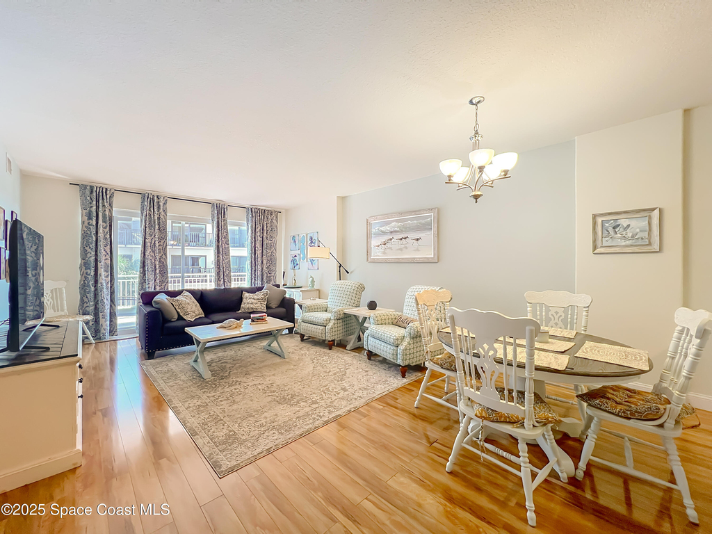 601 N Miramar Avenue - Photo 7
