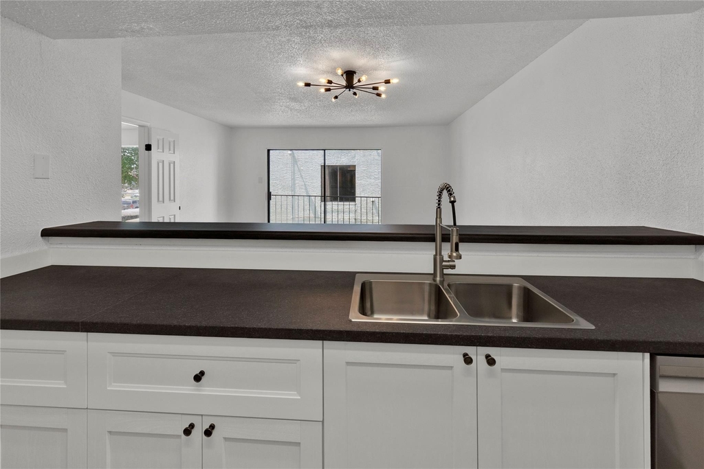 2830 S Bartell Drive - Photo 5