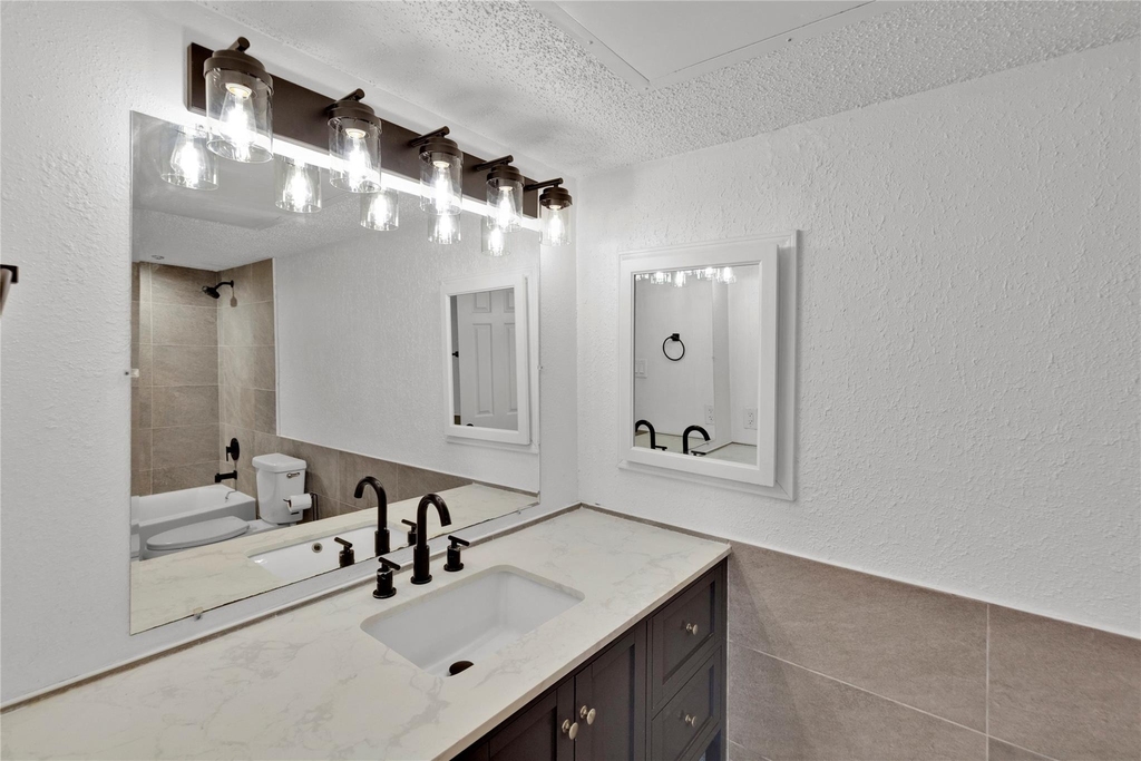 2830 S Bartell Drive - Photo 10