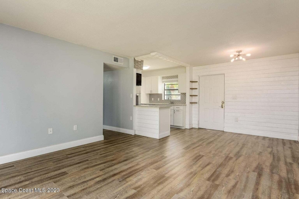 2253 Flower Tree Circle - Photo 4