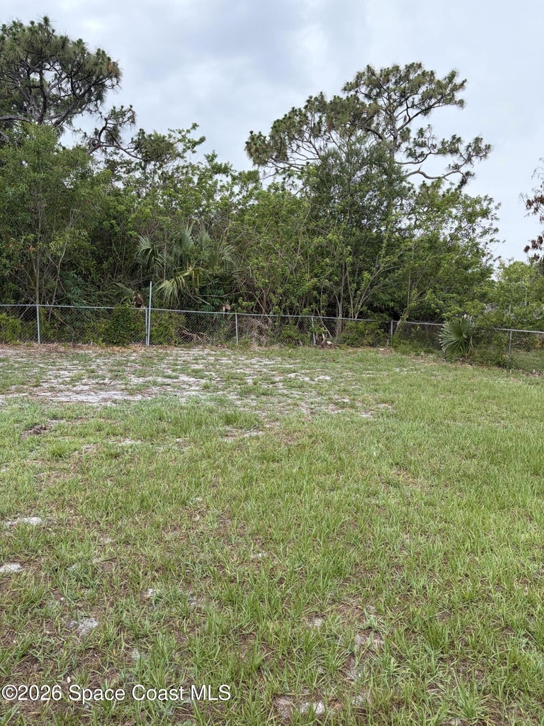 1136 Minnet Court Ne - Photo 10