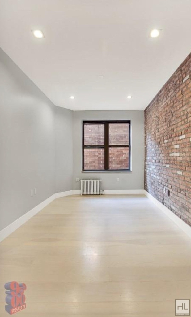 Stanton Street - Photo 6