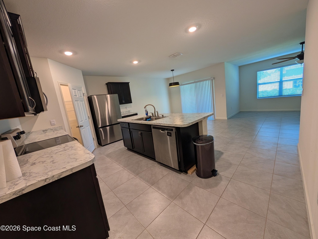 1606 De Groodt Road Sw - Photo 8