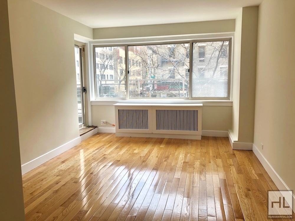 E 65th St - Photo 3