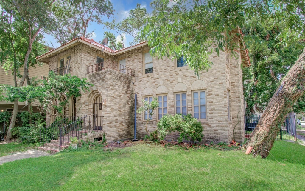 1428 Wentworth Street - Photo 24