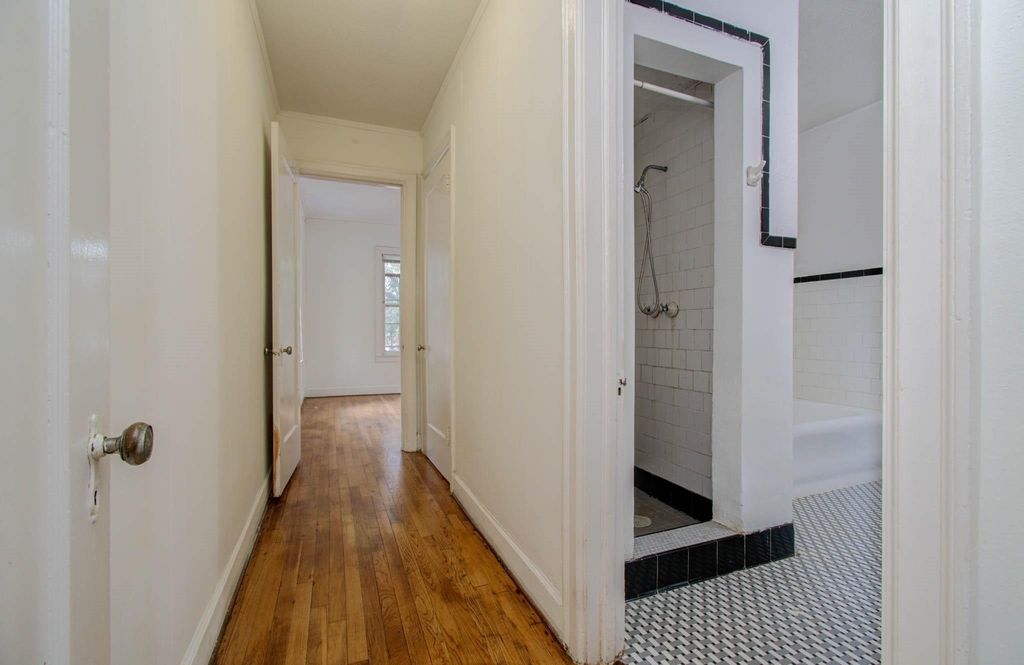1428 Wentworth Street - Photo 13