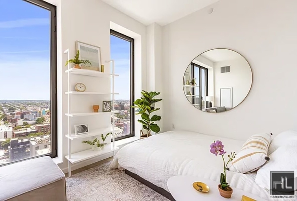 Vanderbilt Avenue - Photo 1