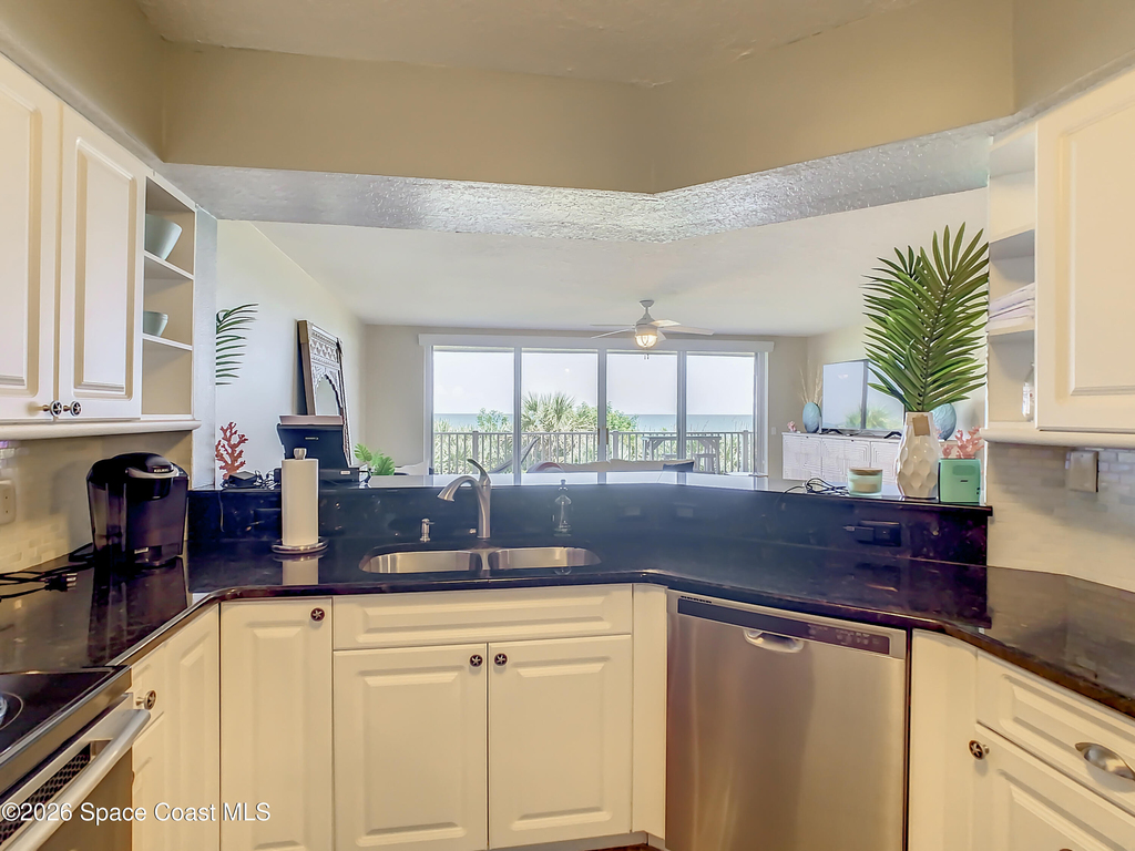 1851 Highway A1a Apt Highway - Photo 21