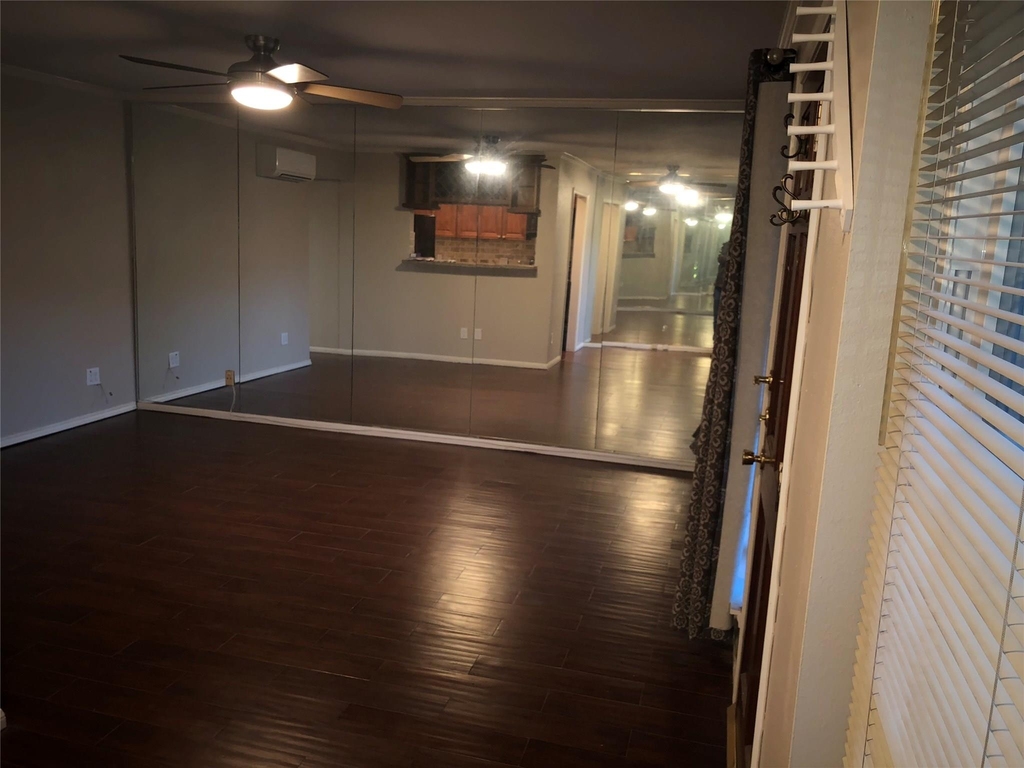 2507 Montrose Boulevard - Photo 4
