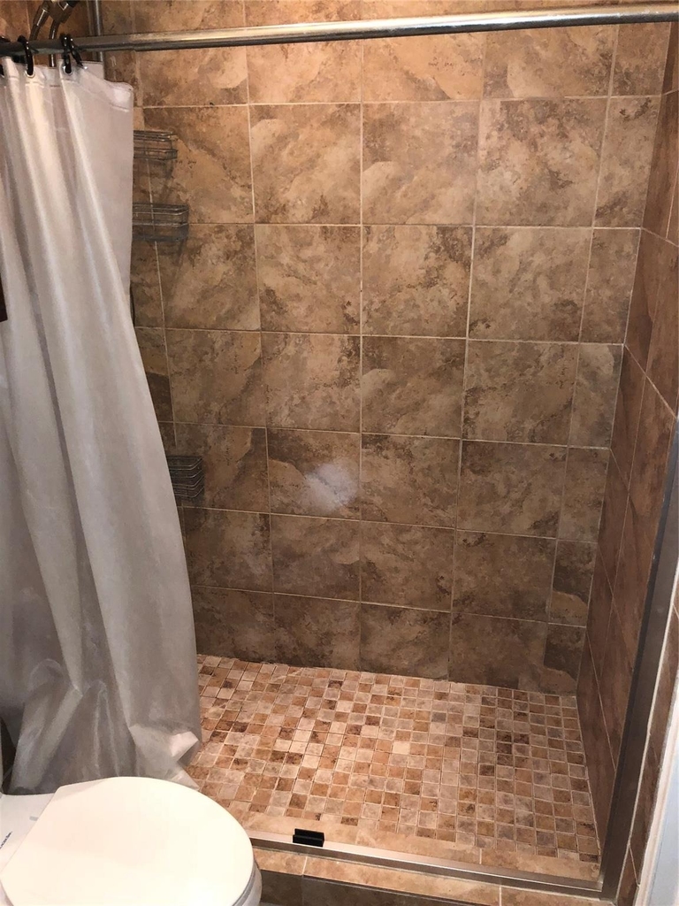 2507 Montrose Boulevard - Photo 20