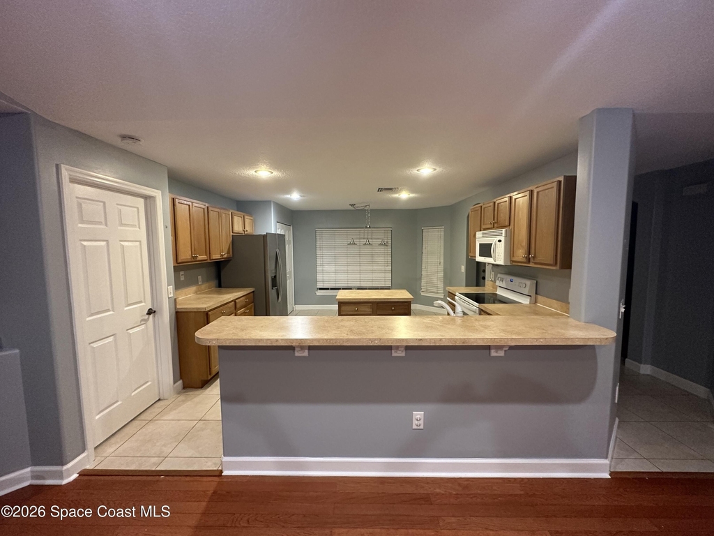 8075 104th Avenue - Photo 3