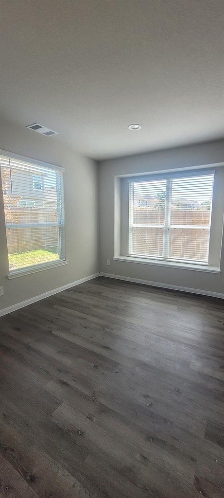 2934 Lawrence Park Court - Photo 7