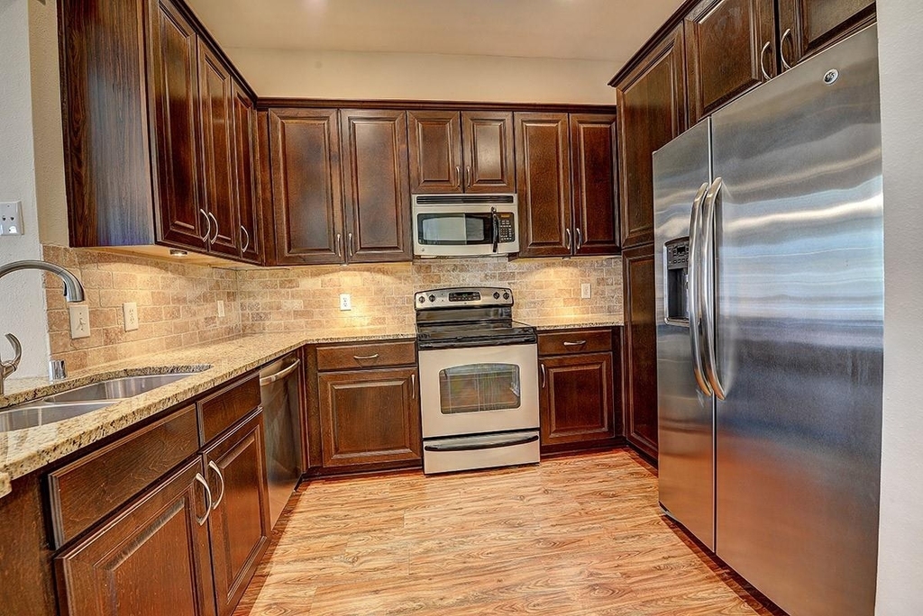 1901 Post Oak Park Drive - Photo 2