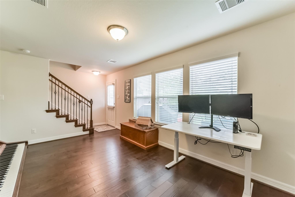 1517 Miles Oaks Place - Photo 31