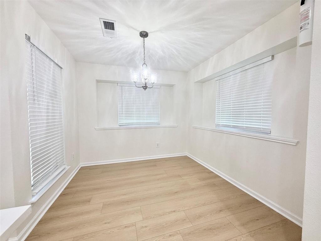 236 Almond Drive - Photo 10