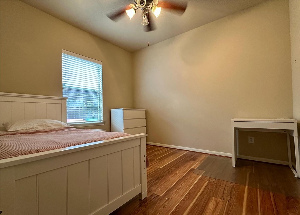 26018 Trailcliff Court - Photo 2