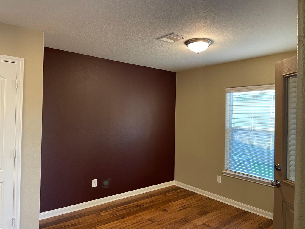 1215 Wallflower Avenue - Photo 12