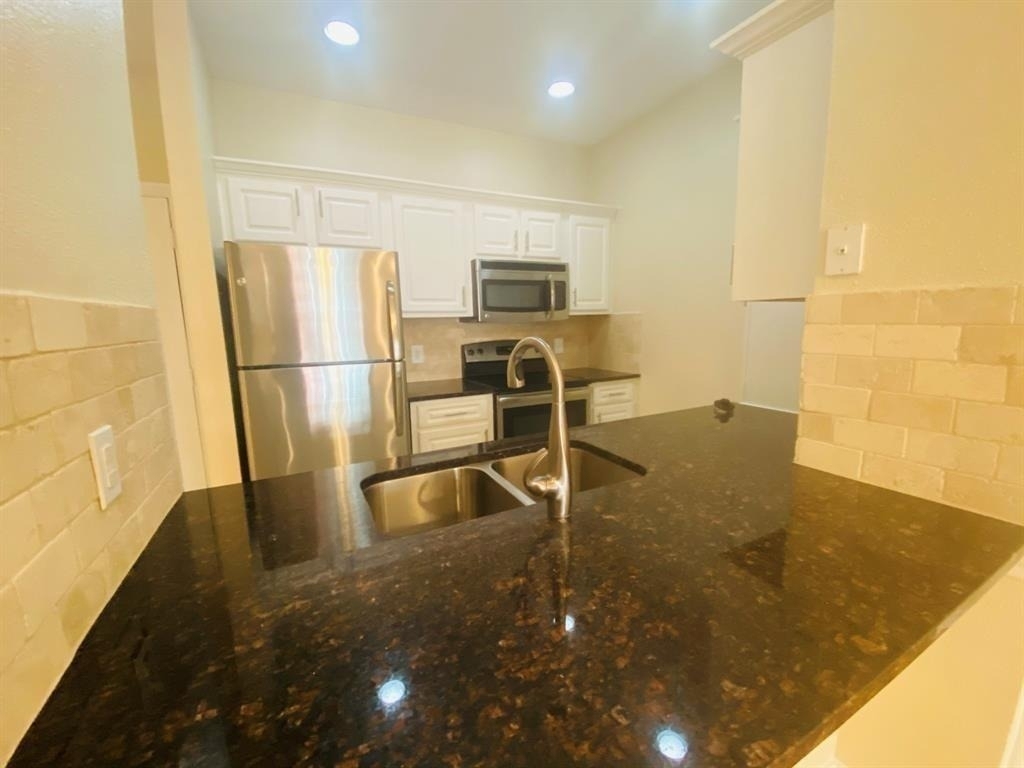 1919 Post Oak Park Dr Drive - Photo 3