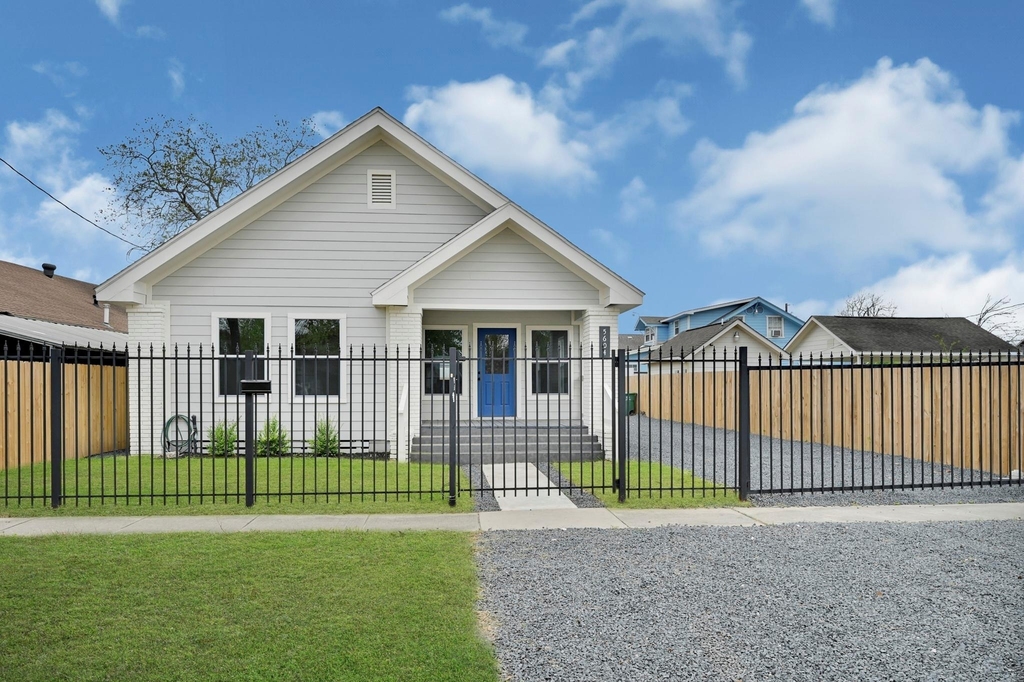 5604 Sherman Street - Photo 1