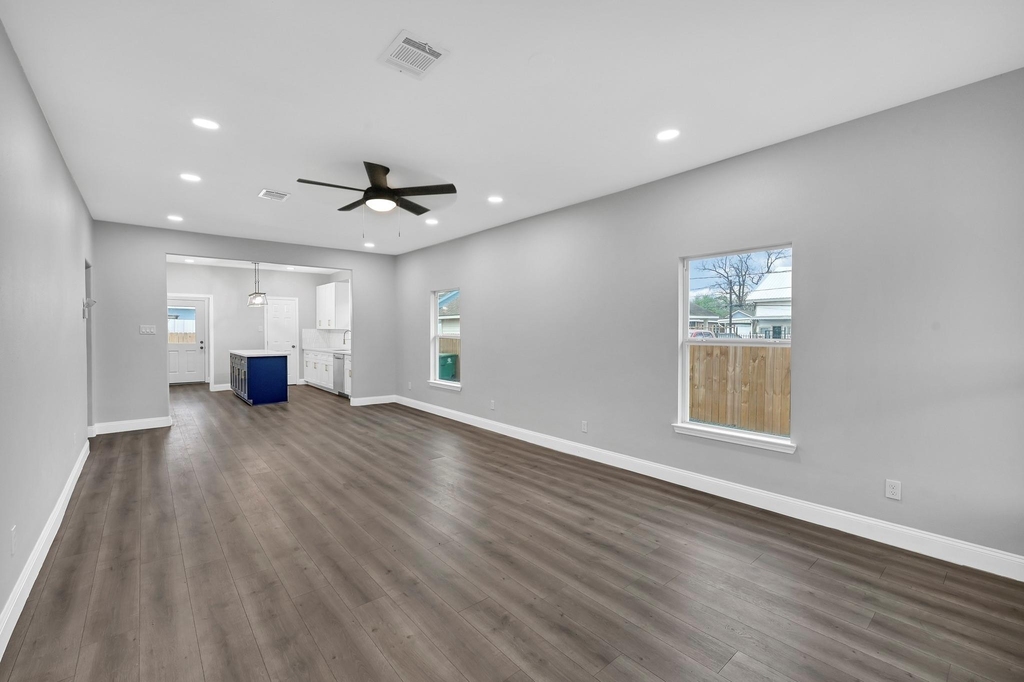 5604 Sherman Street - Photo 3
