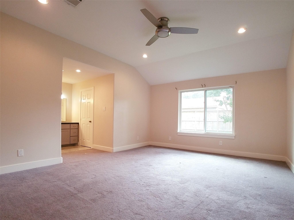 7211 Wind Dale Street - Photo 9