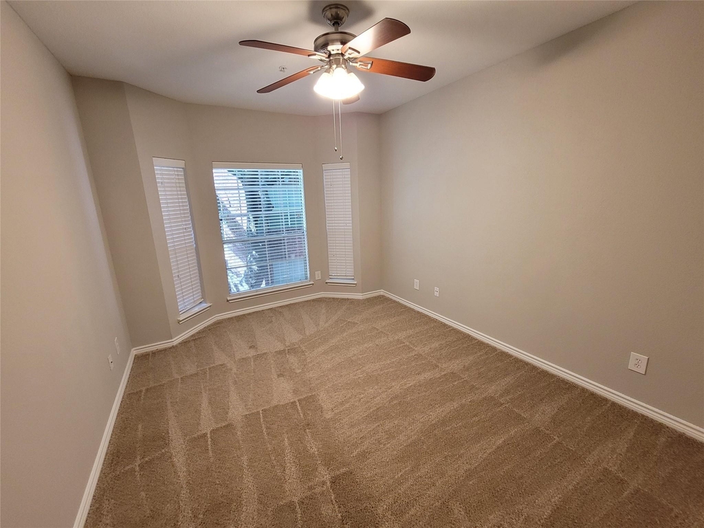 1919 Post Oak Park Drive - Photo 16