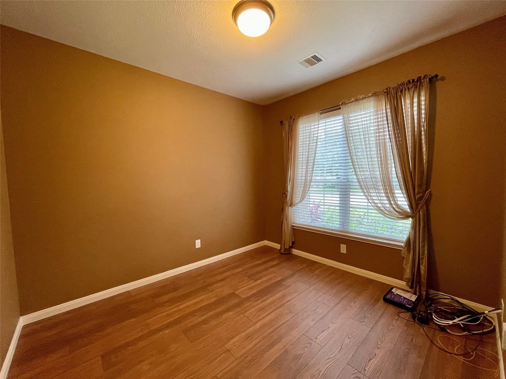 2035 Borthwick Lane - Photo 34
