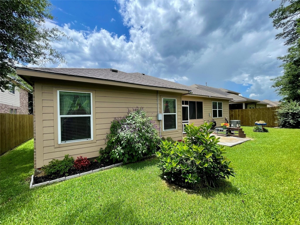 2035 Borthwick Lane - Photo 39