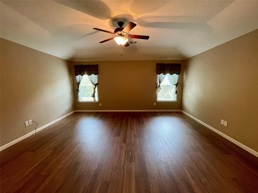 2035 Borthwick Lane - Photo 24